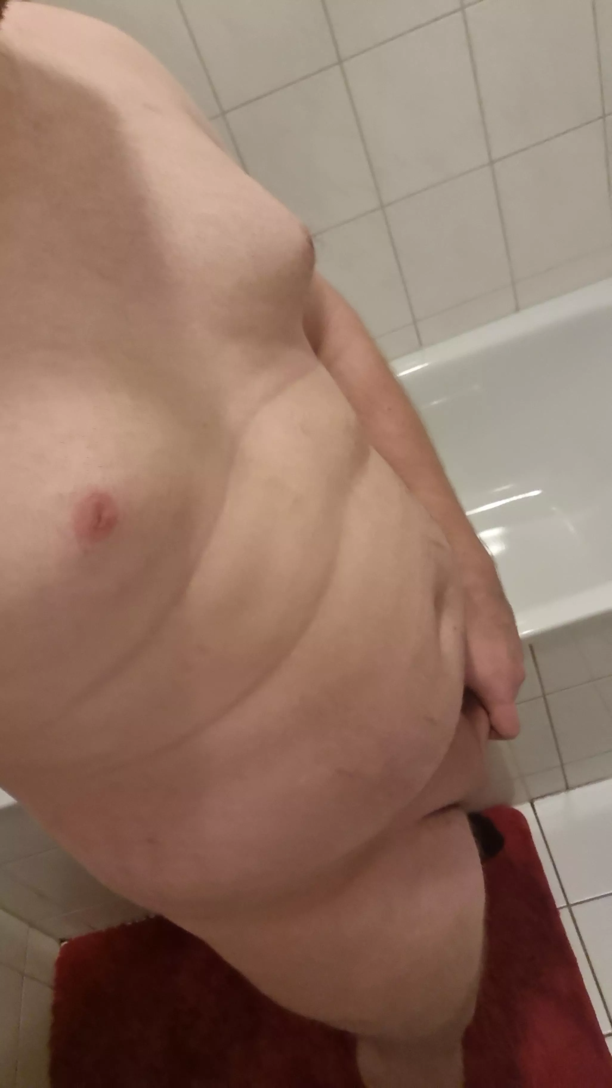 Horny night everyone 🤤