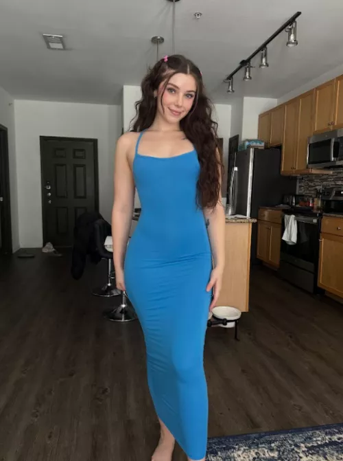 I'm 19 and single, I wanna look sexy... Do I look good?