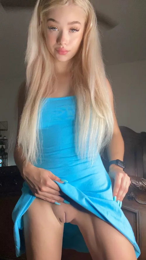 I'm looking for a pussy eater. Mine tastes sweet :)