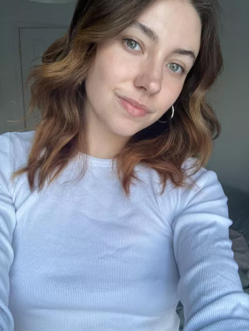 Just a mild selfie 😊 (F)