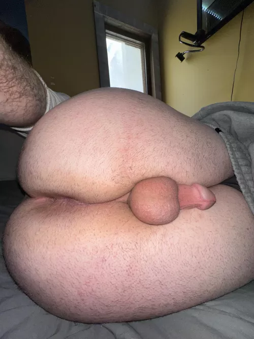 Just another day taking pics of my butt lol