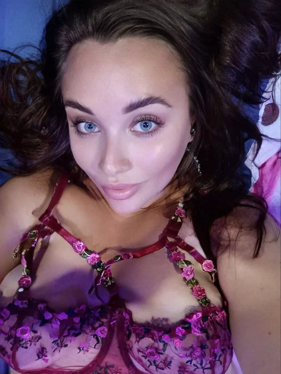 Messing around in cute lingerie