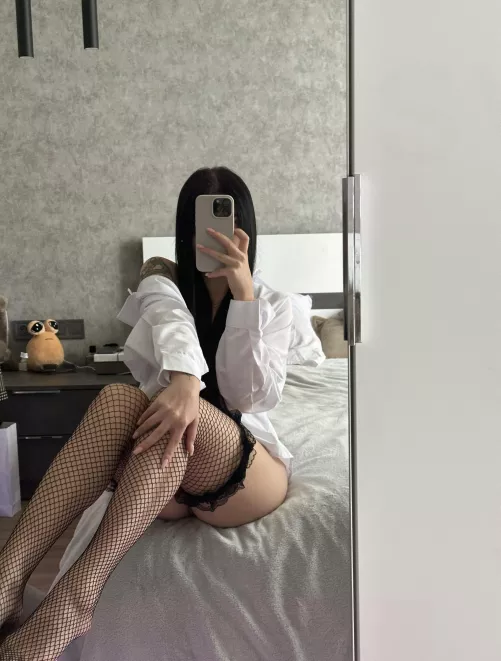 My body needs to be covered in oil and also your semen