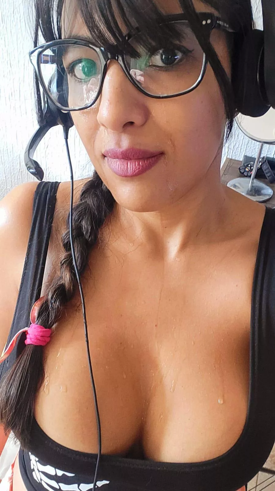 My neighbor taught me how to shoot 