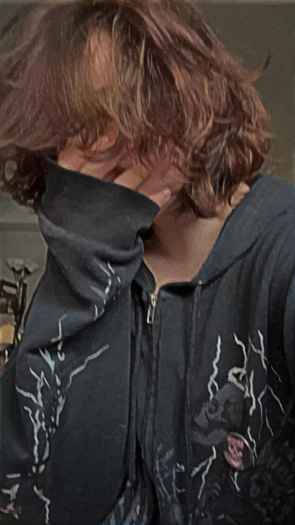 should I let it grow out or cut it ^3^