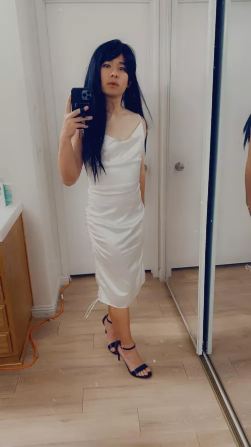 Should I wear it short or long? <3