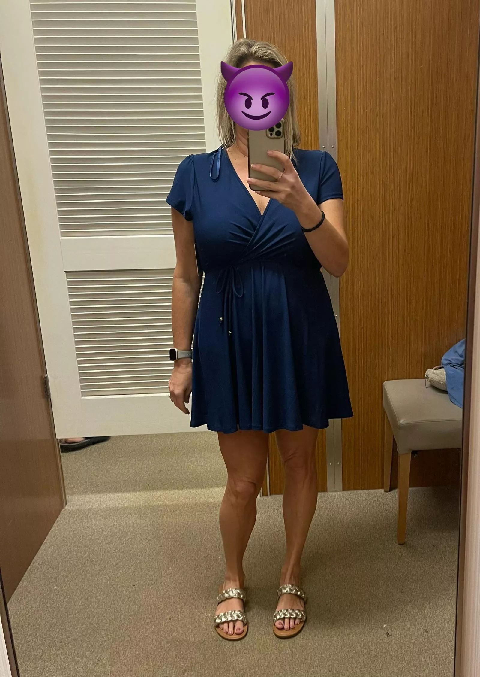 Should She Wear This Dress to a Work Dinner