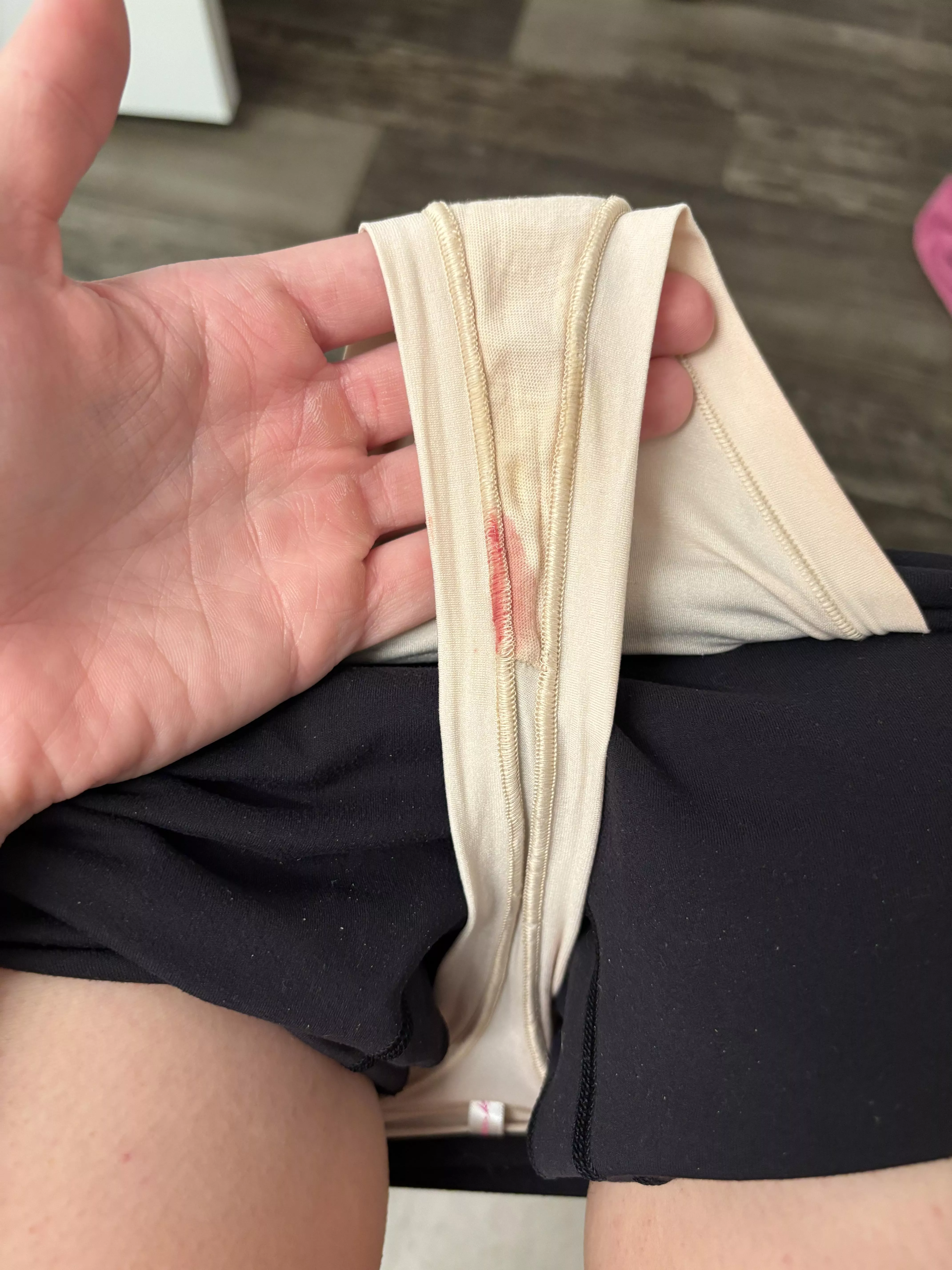 Sweaty workout ended with a surprise visitor 🥵