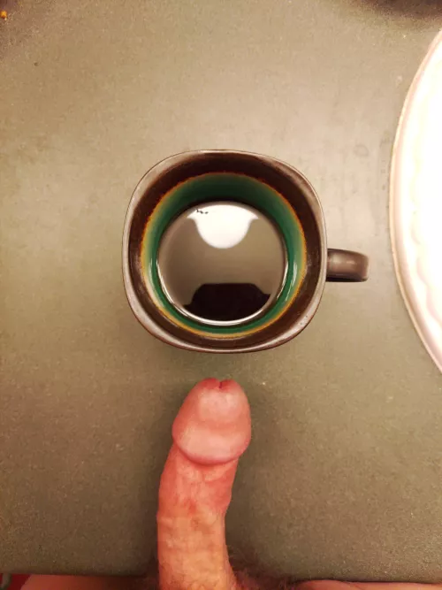 The coffee woke both of us up this morning 😁