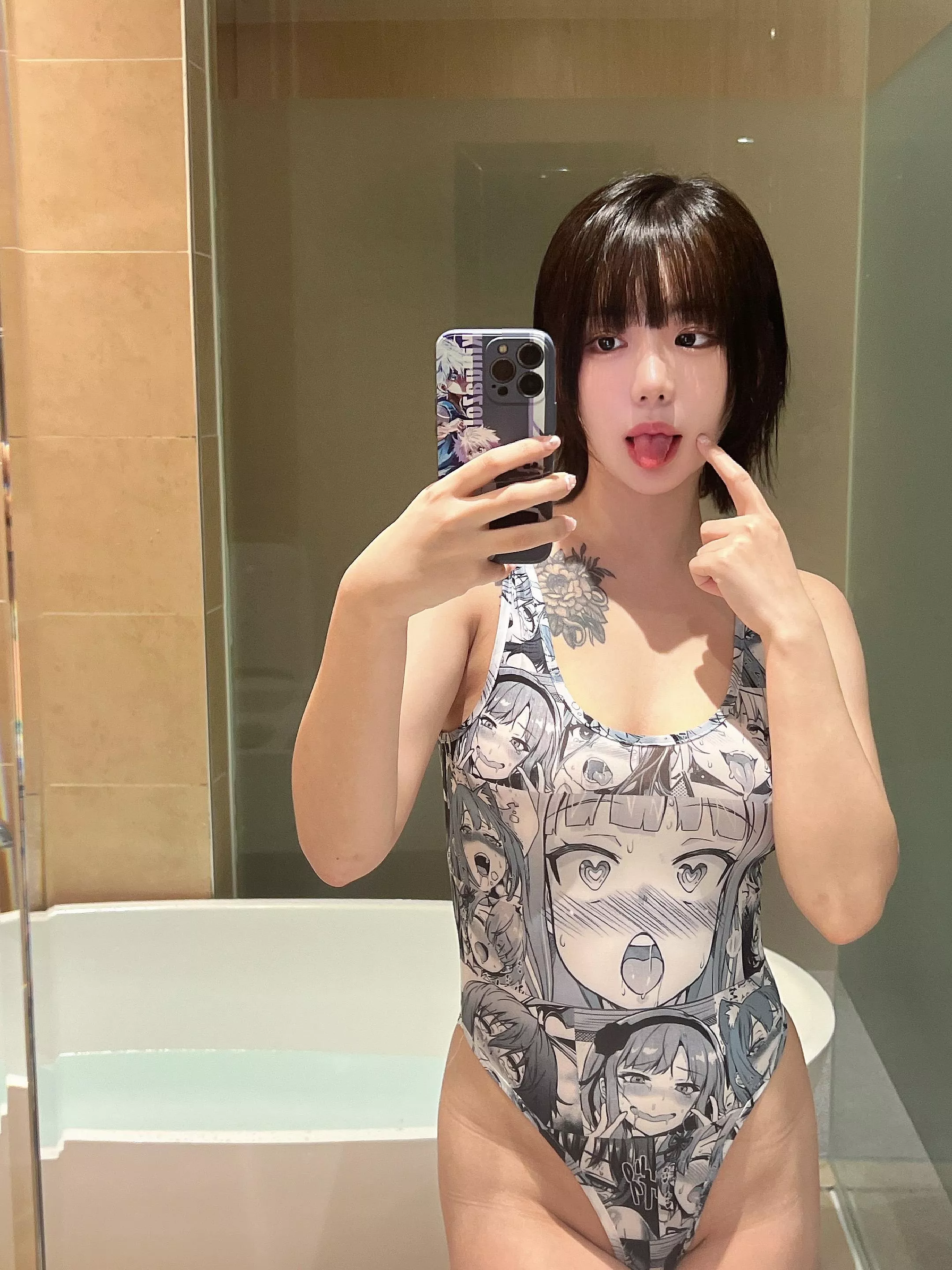 Too hot, need someone to help me get undressed... Leave an emoji if you would