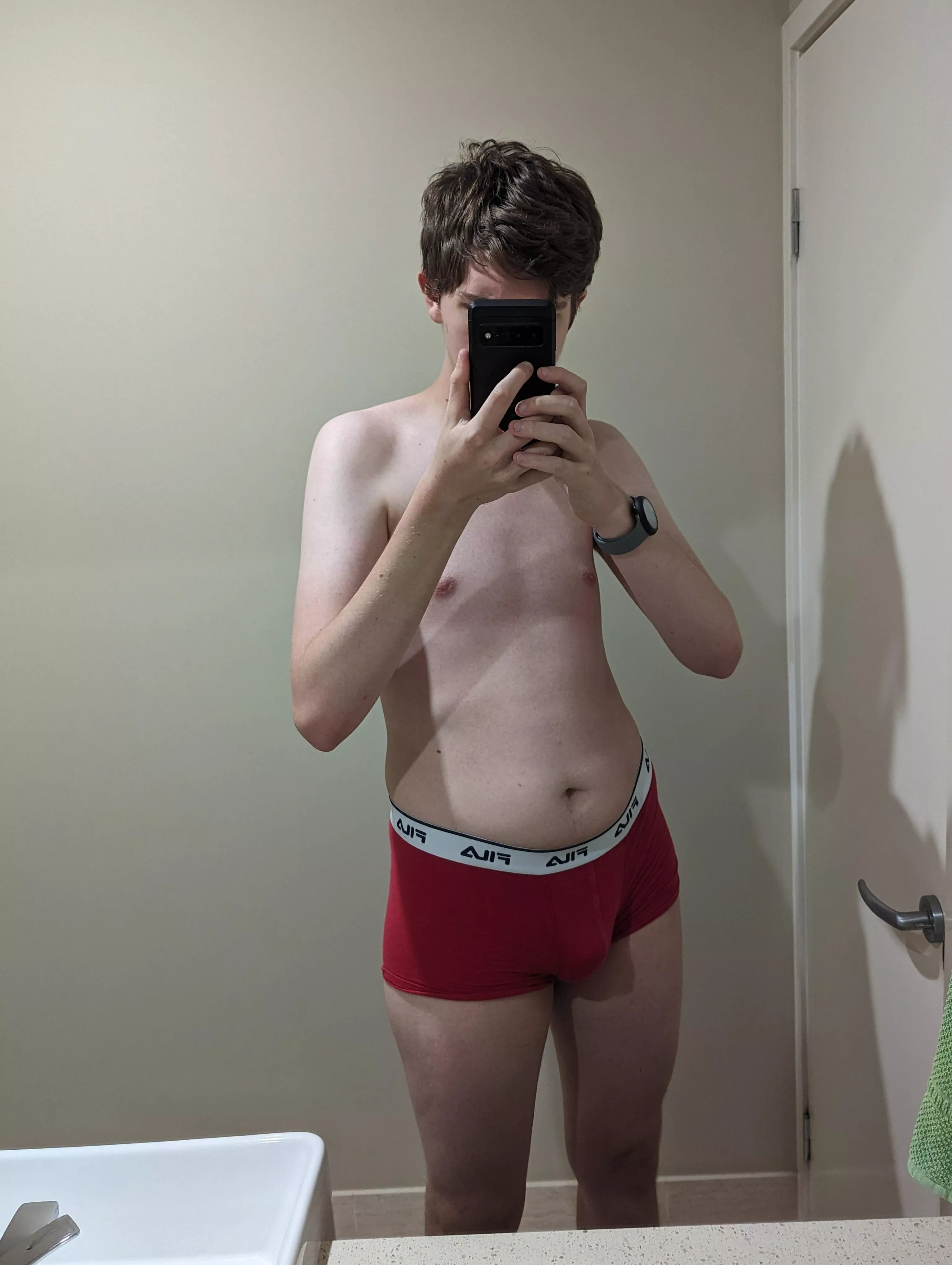 Was about to shower, but then couldn't resist sharing this beautiful bulge 