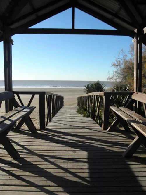 We have been taking this family trip to Las Toninas for ten years, I love this beach, it is my favorite part of the year 💆🏽⛱️