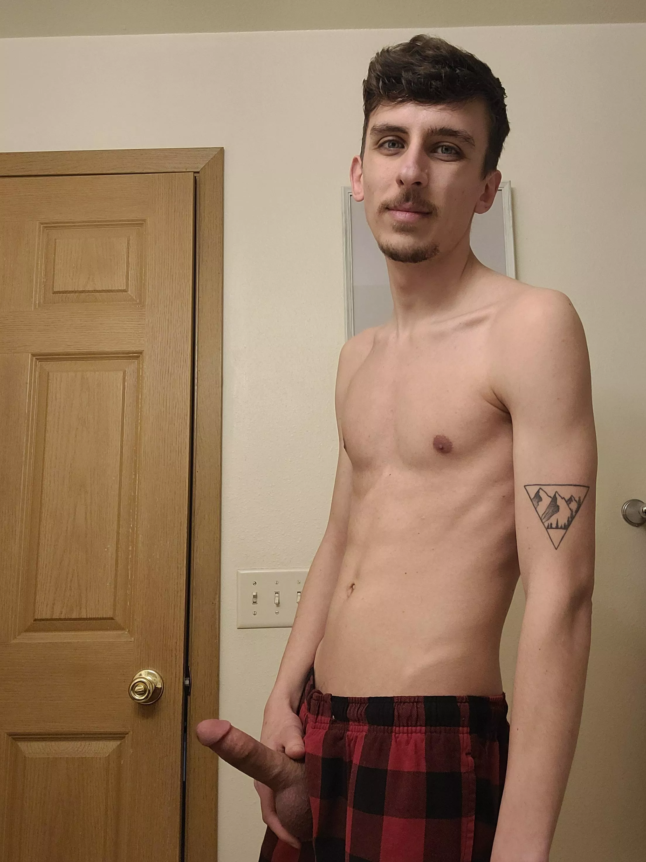 Which hole would you like it in?