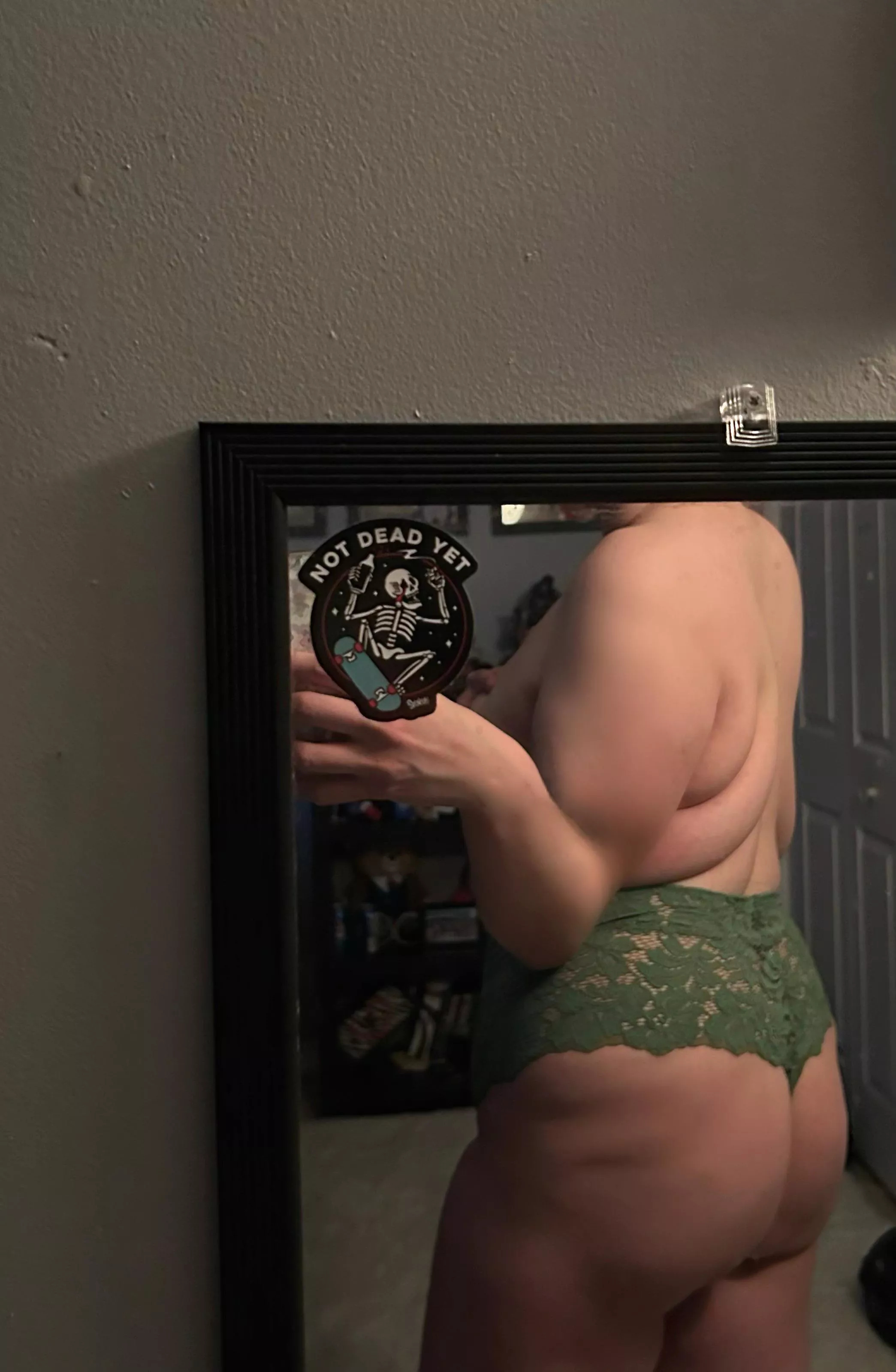 who doesn’t mind back rolls? 🥰