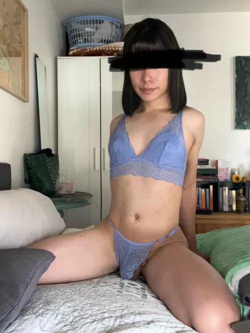 Why do I love exposing myself online for white cock!? 😭