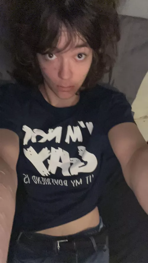 [18] haven’t slept in 4 days hmu bitches 😝