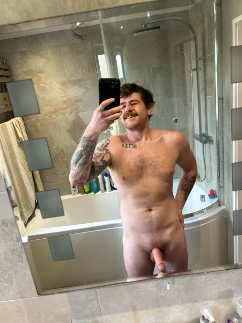 Any ladyboners for this guy?