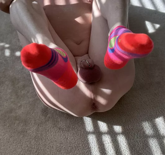 Day 14 of Locked for Lent! 2 weeks!!!! Milestone so chastity, socks and hole!