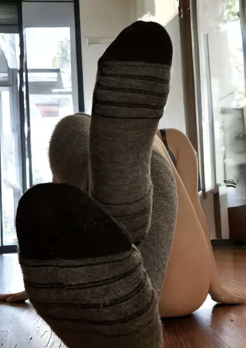 [F] Nibble nibble ;)