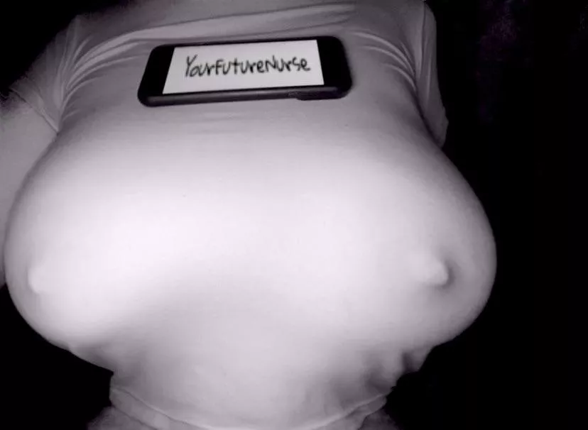 (F)ondle me in the dark