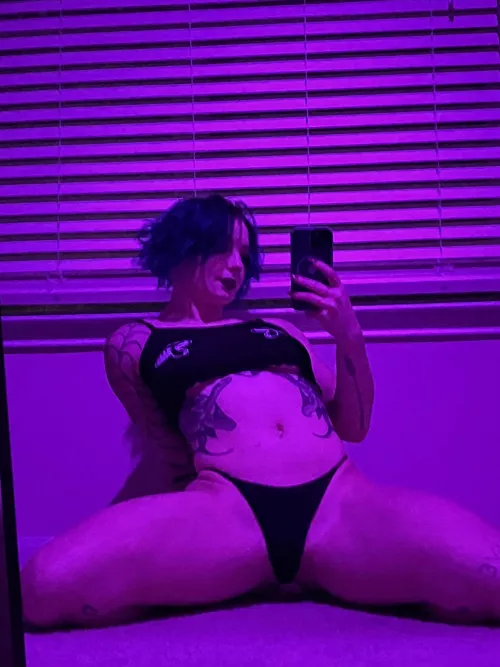 Friends are allowed to suck on eachother, just saying