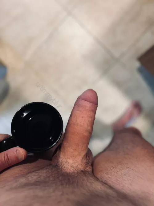 Good morning coffee freaks, seems as though there’s a position available behind the counter this morning… 