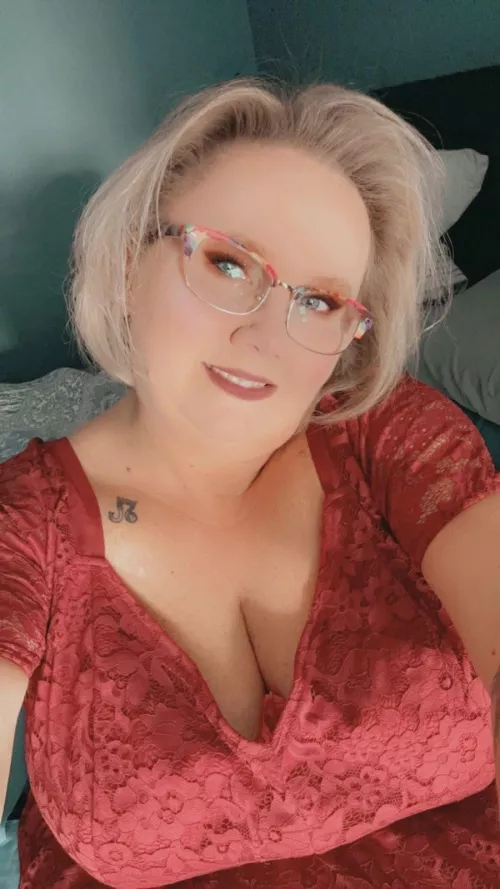 Happy Tuesday, y'all 