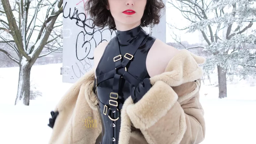 Hot girls don't get cold