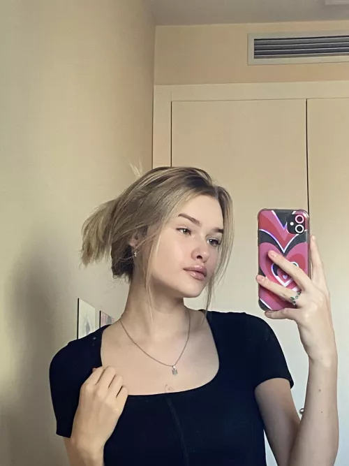 I am 18 and only 86 lbs could you pick me up?