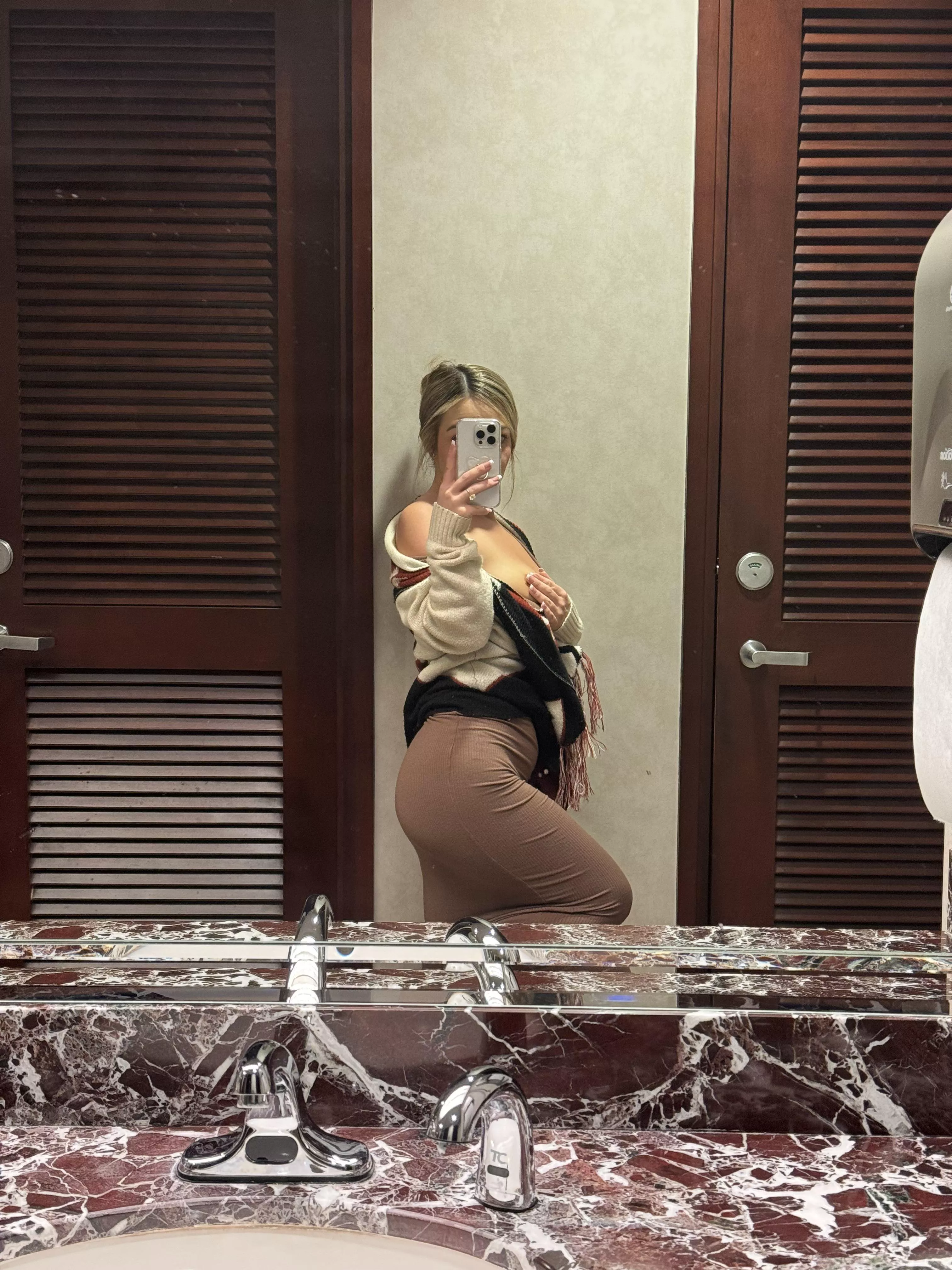 I can’t help it… 