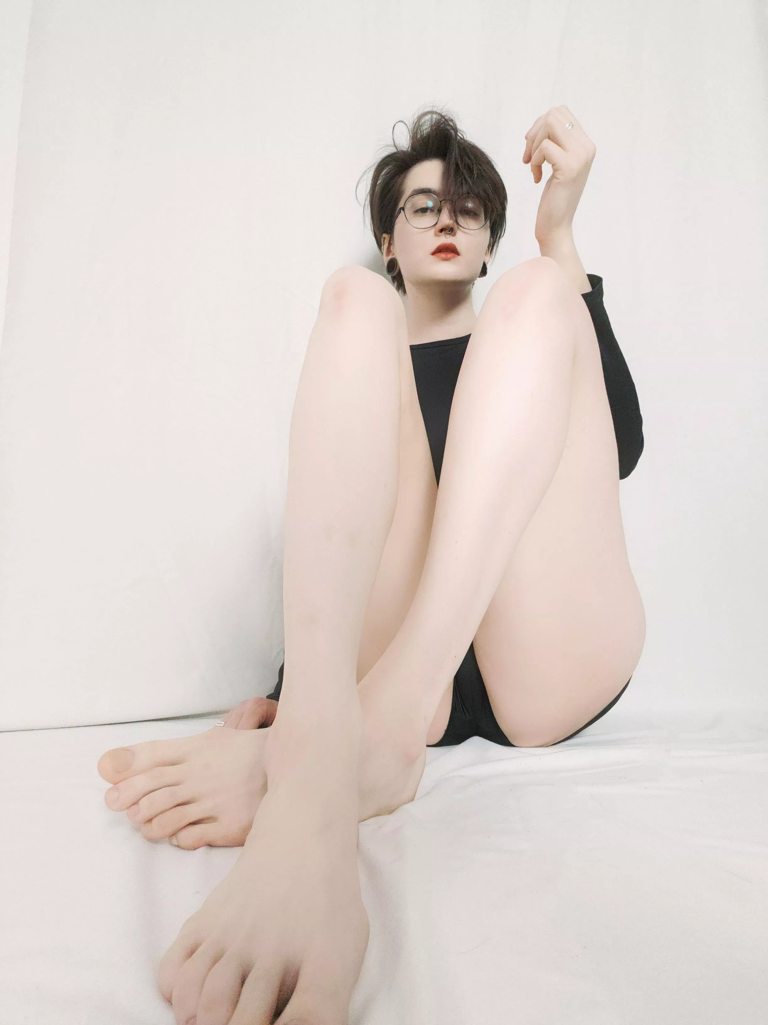 I have very fragile legs. Please be gentle