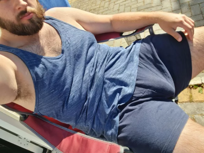 I miss the summer when I could get away with freeballing in the thinest shorts I own.