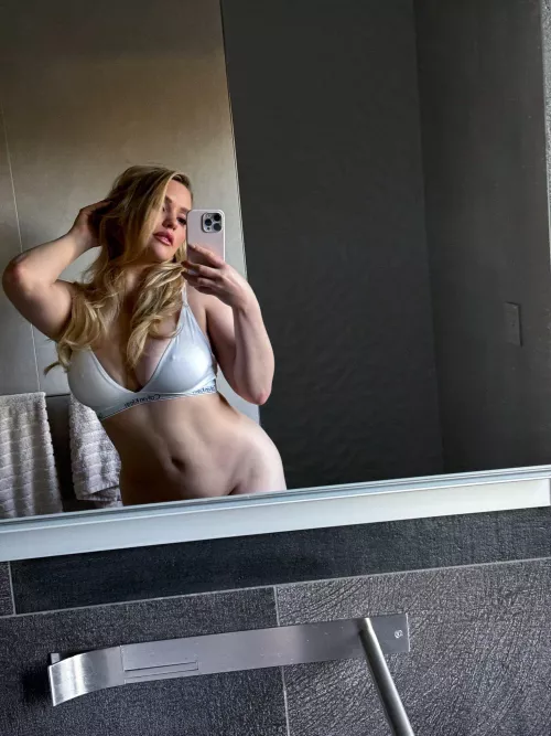 In her Calvin Kleins 