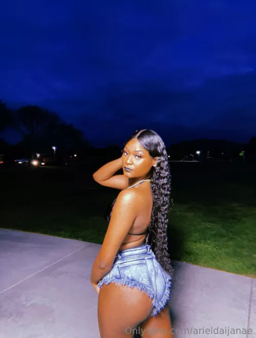 My eye color really stands out here 😘😘😘