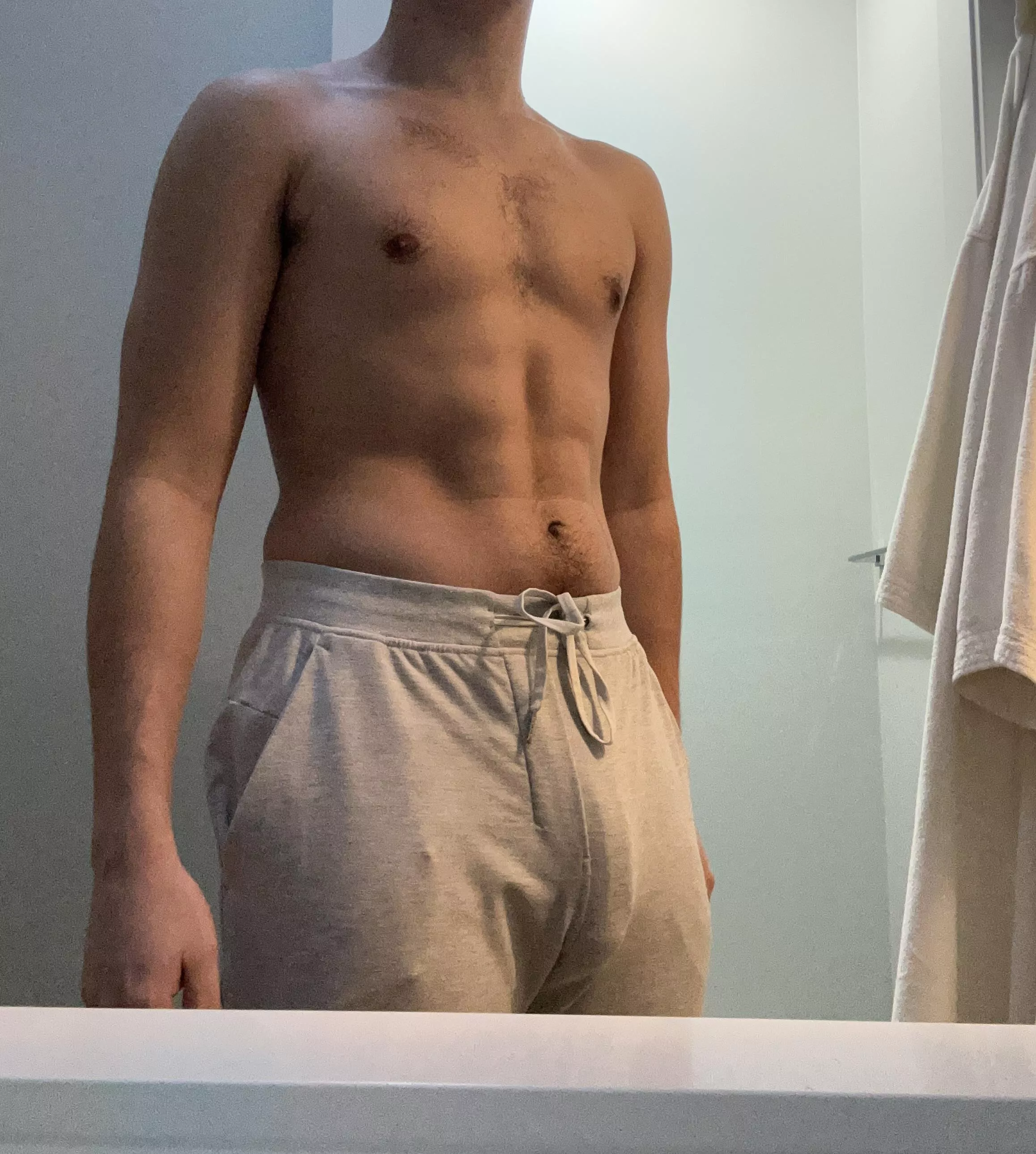 My gf hates these sweats 