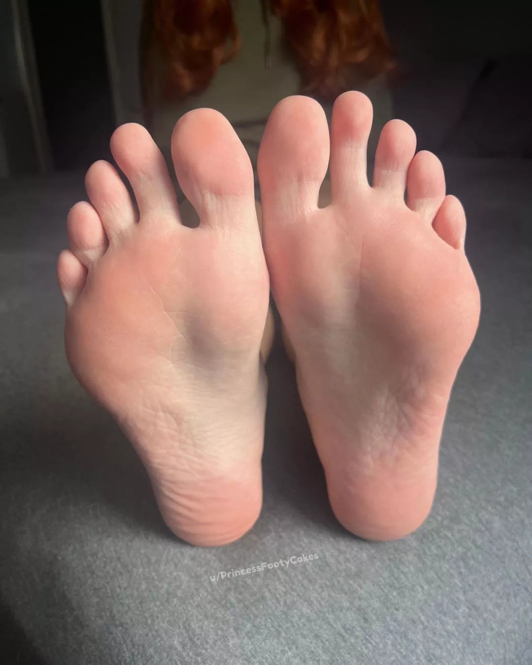 My soles look angelic in this lighting 😇