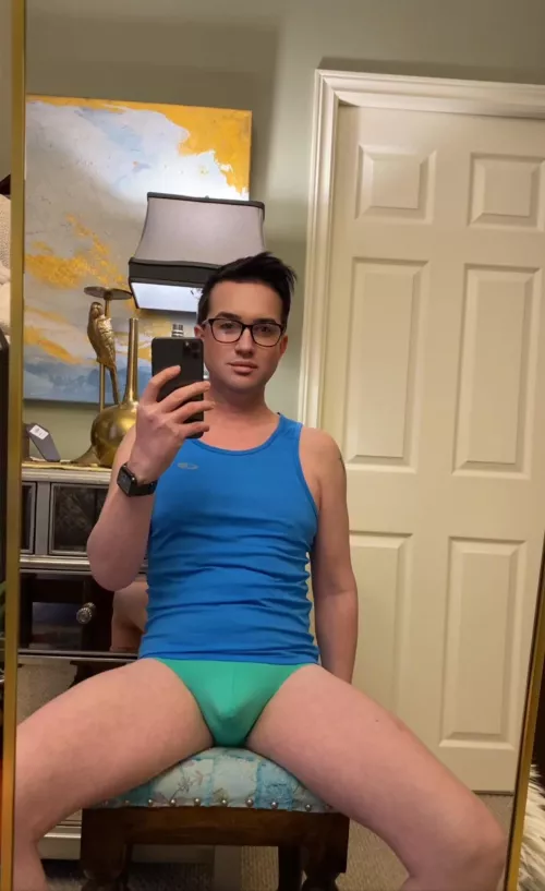 (NSFW) should I pull them off for you?