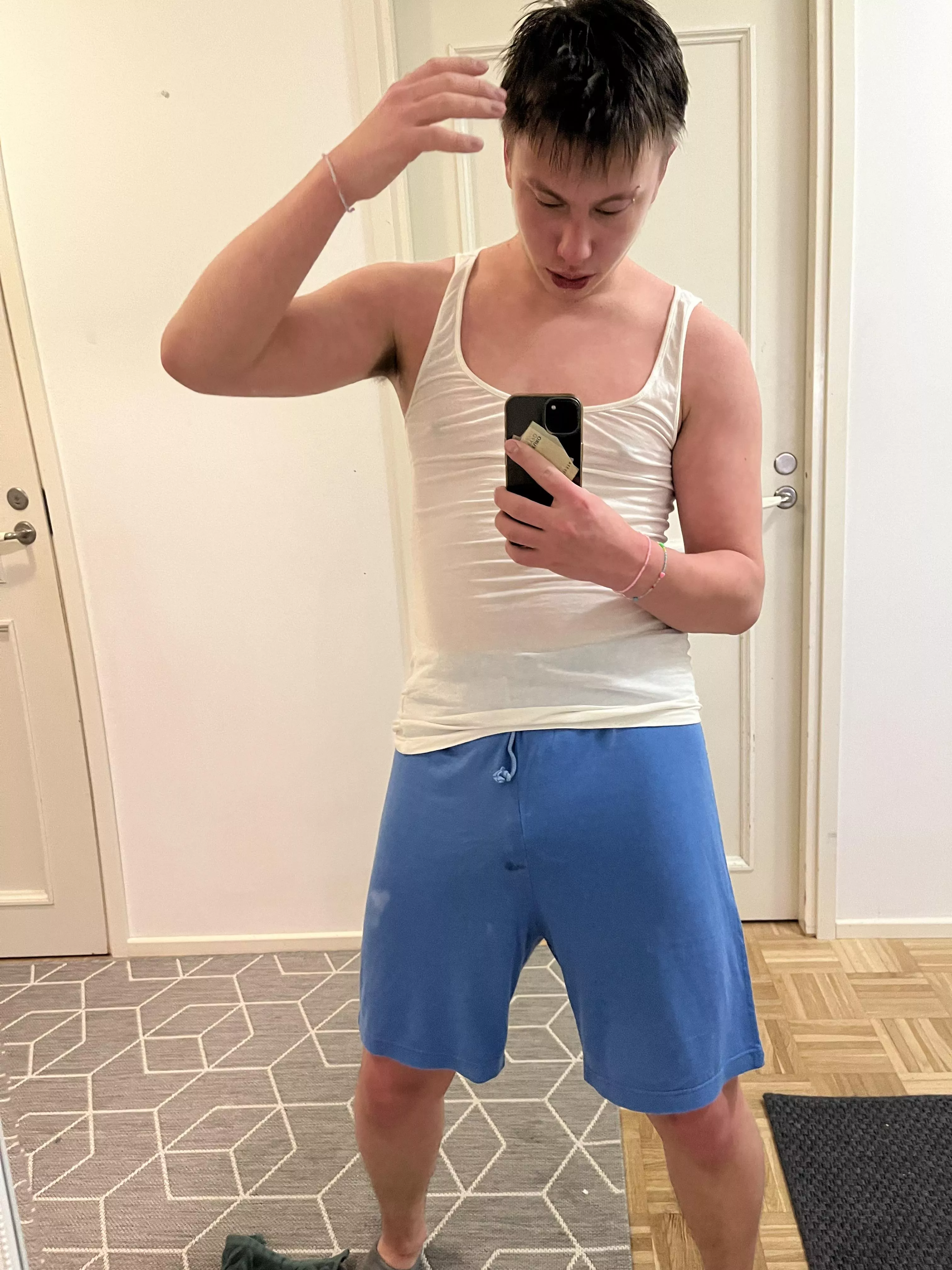 Say ”yes” if you want access to ALL my nudes🥴😮‍💨