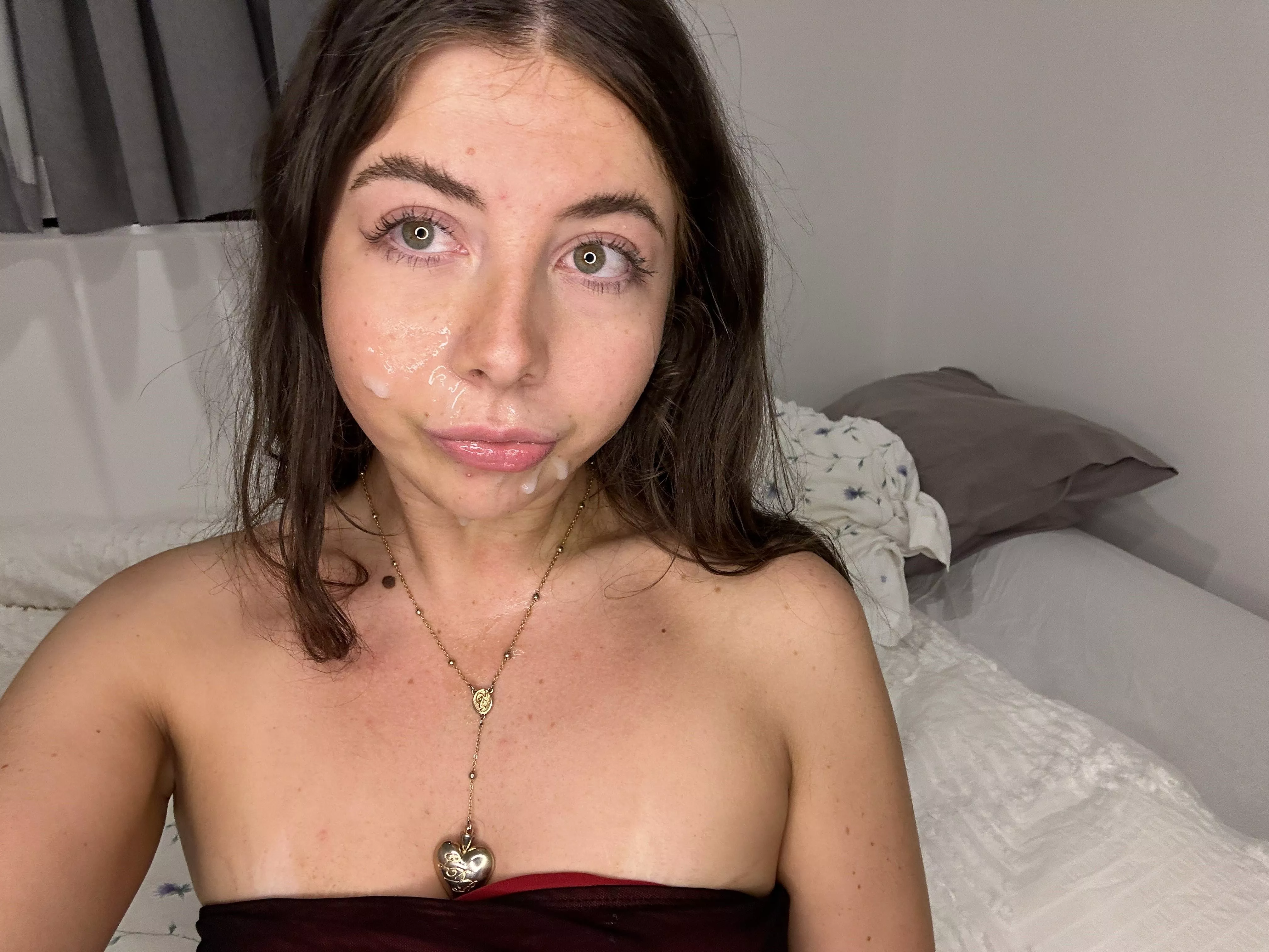 Skincare routine before bed