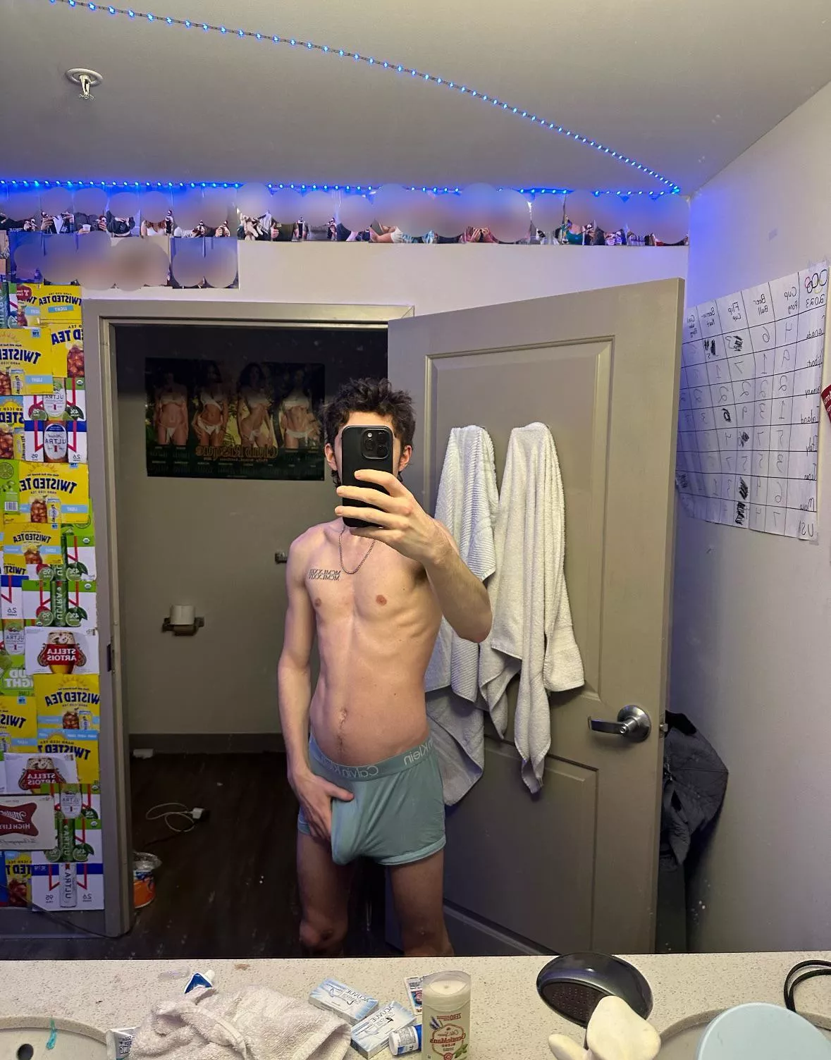 They say skinny dudes are packin