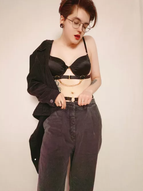 This is one of my favorite bras. I think it's great addition to me [IRTR]