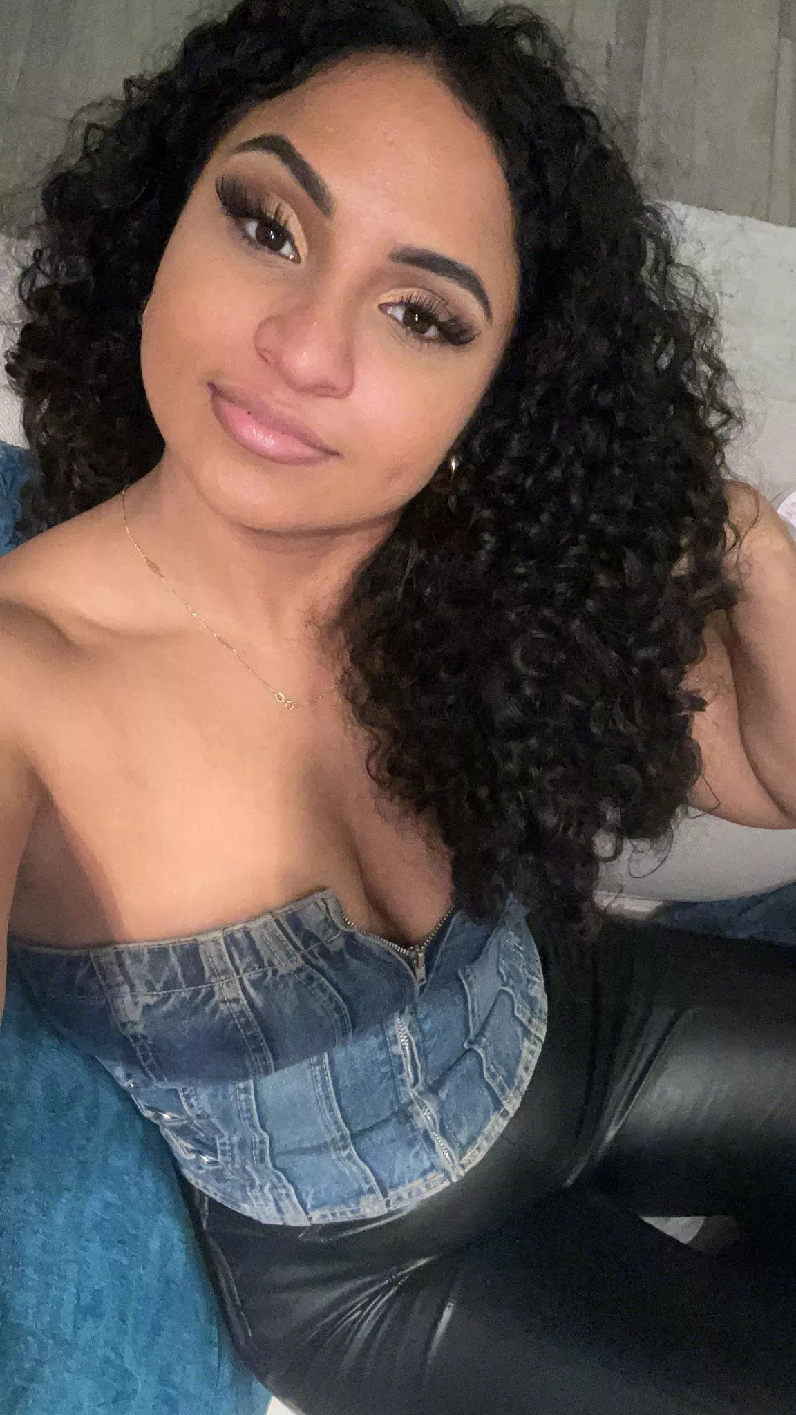 Trinidadian(Indian)/Haitian/Dominican/Yemeni