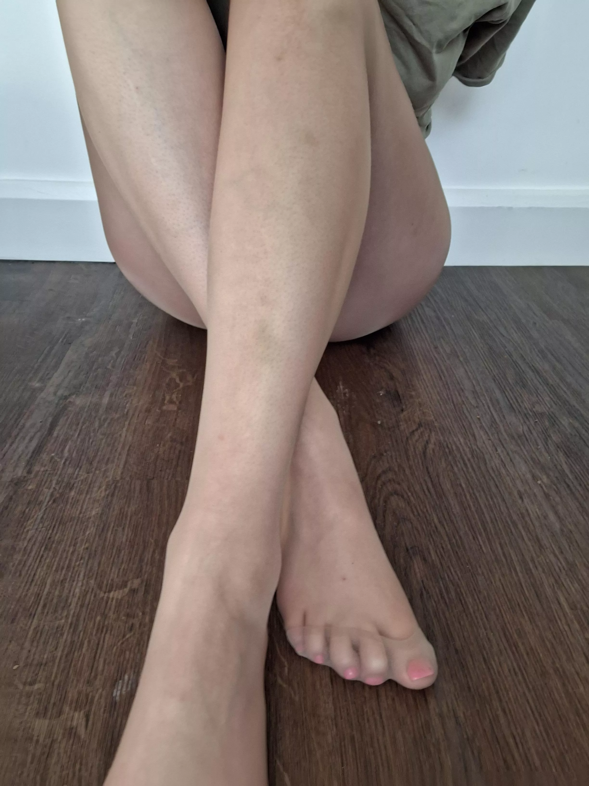 What do you think about barely there pantyhose? 