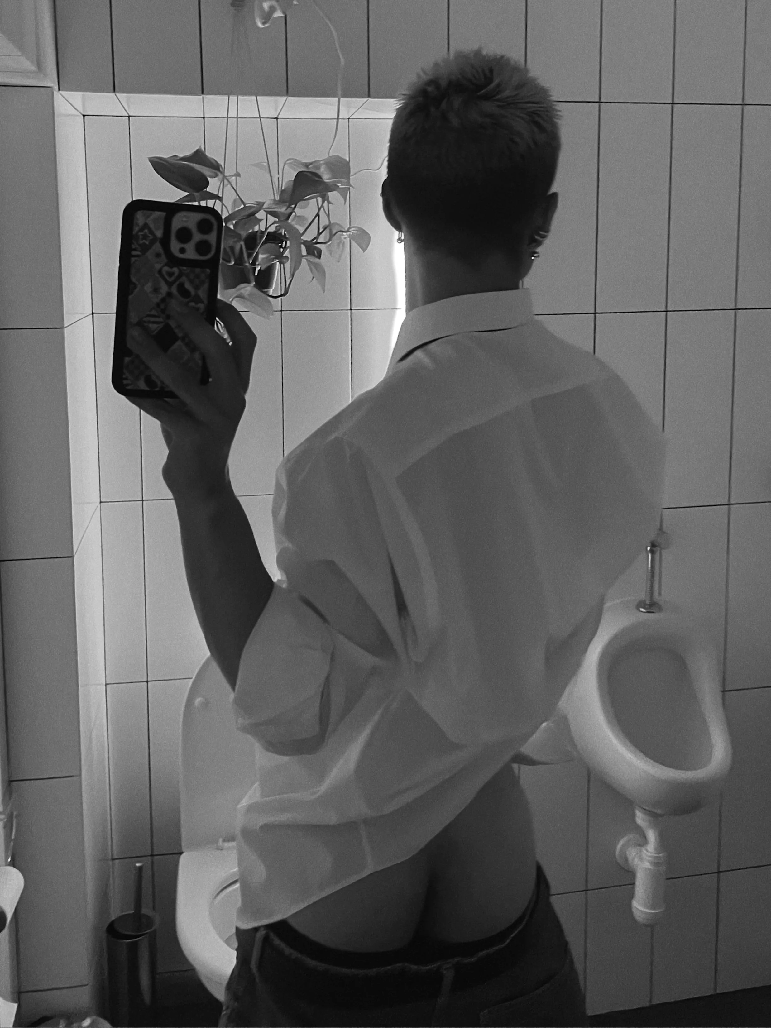 You caught me like here, what would you do?