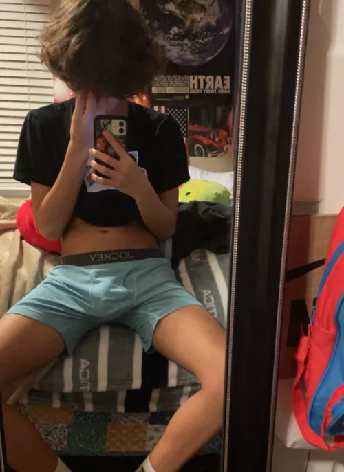 *18* im too sleepy to get dressed, can you help?