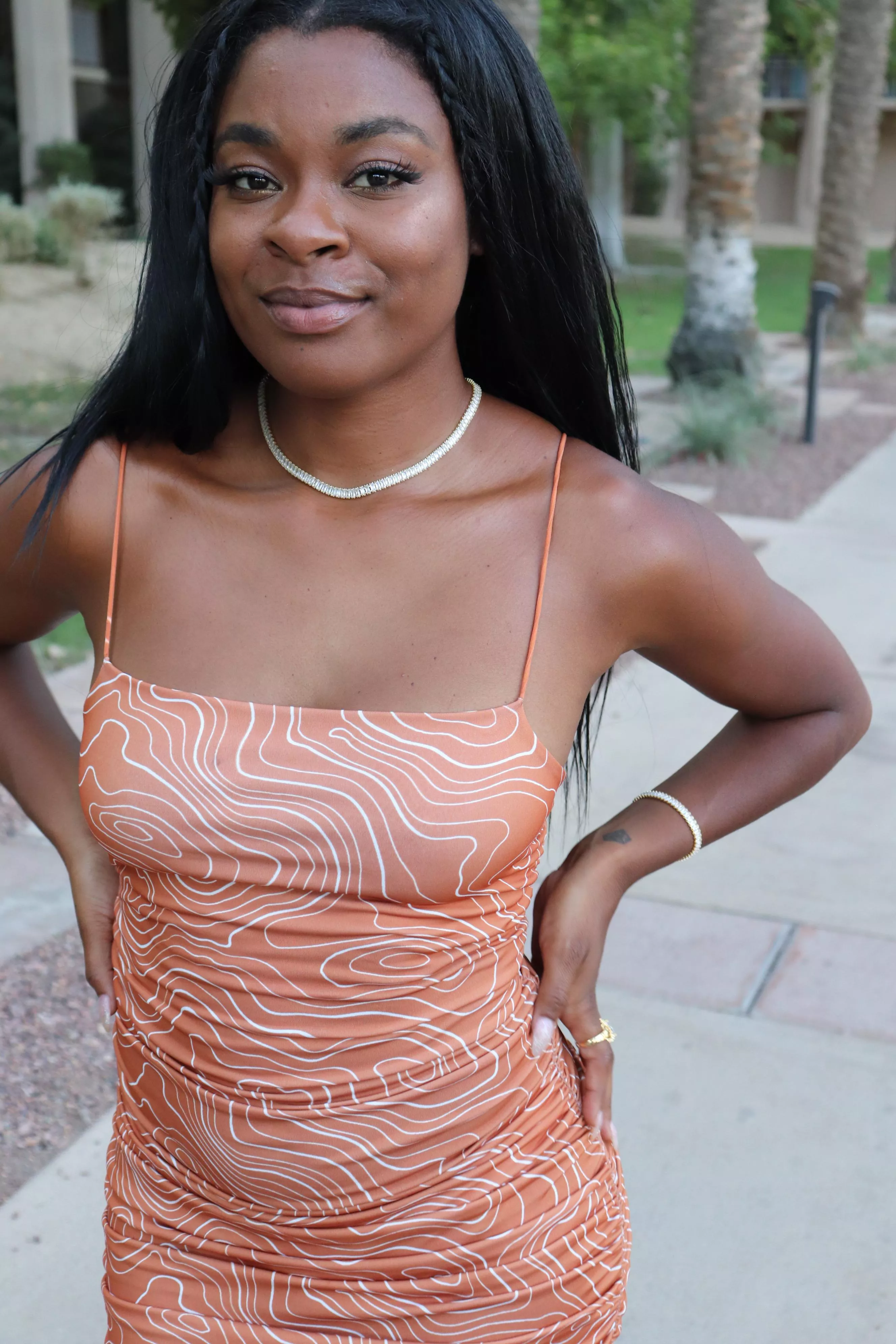 2 truths and a lie. 1. This is my favorite dress. 2. I made this necklace. 3. I'm a sweet lil princess. 