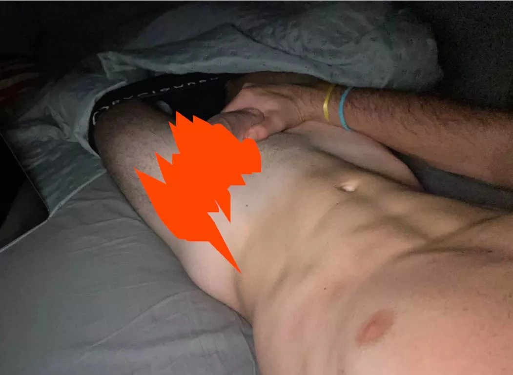 20, big dick and fit for similar guys only @mikebush2024