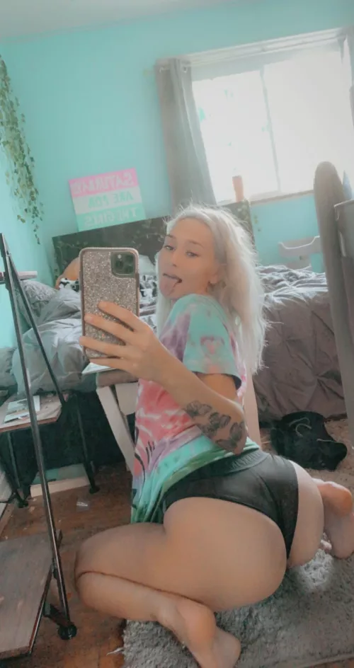 21[F4M] i will send nudes and sext whoever ups this i will swear snapchat : heidicussk19