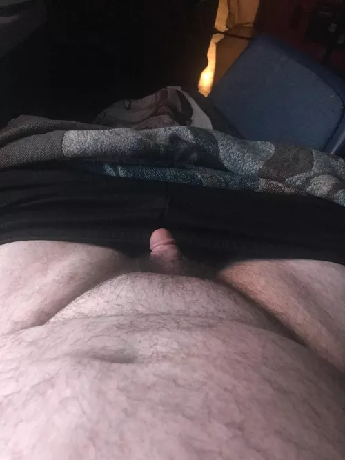 22 Sub bttm boy looking for friends.