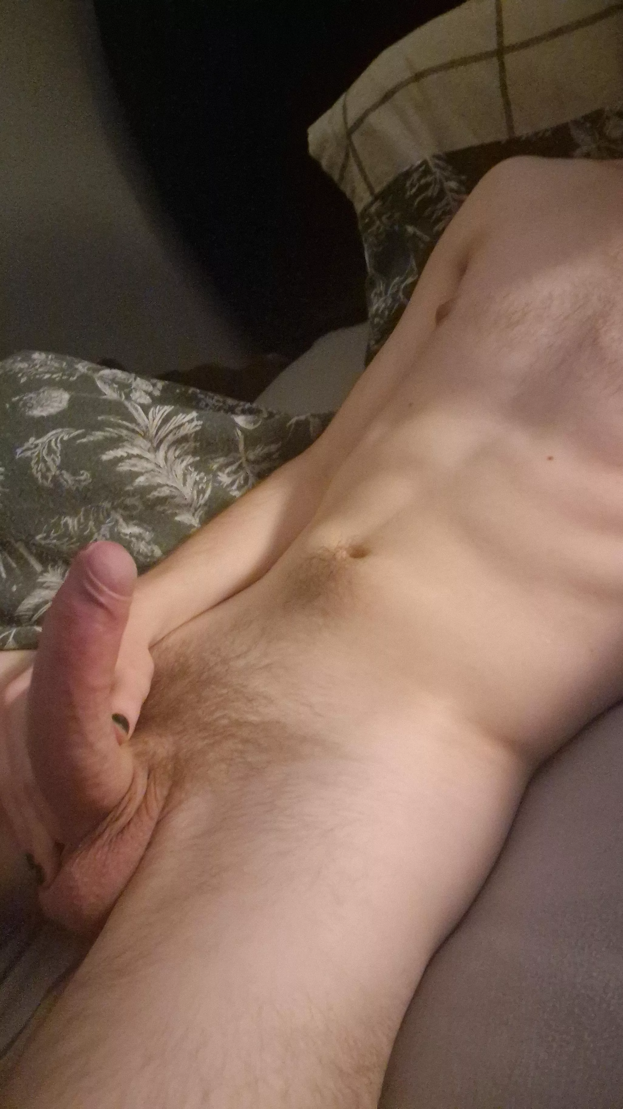 29 uk who wants to play. Hmu sc: dan42199